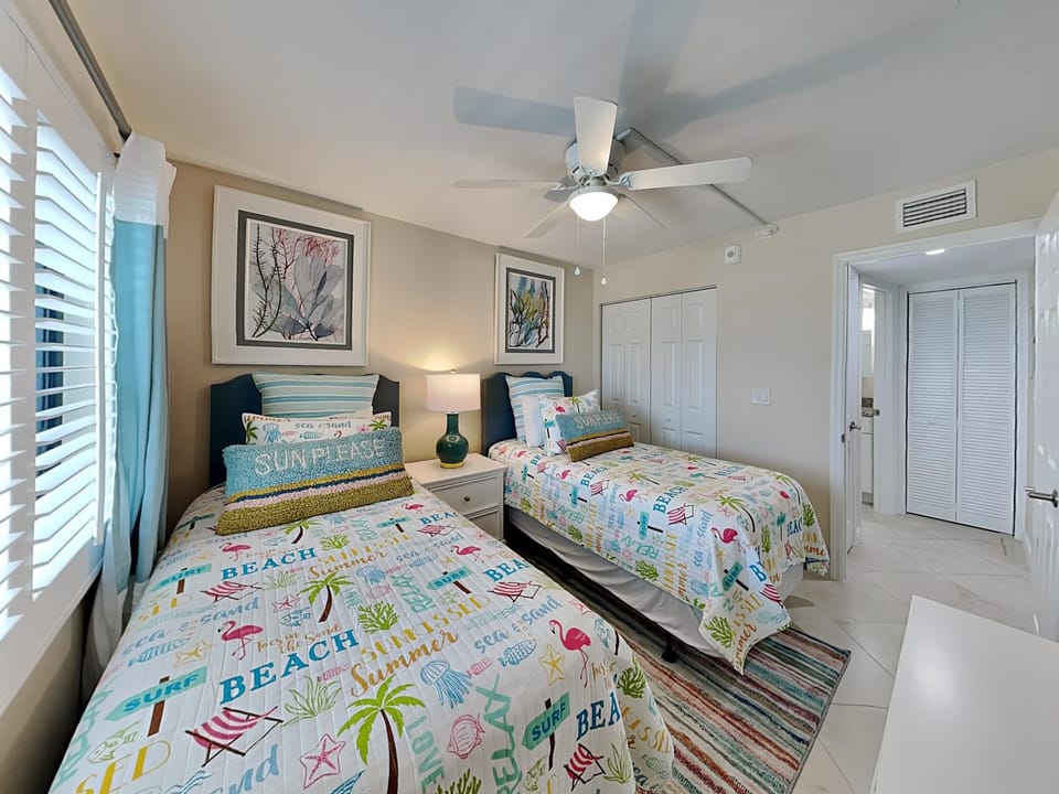 Bed, Bedroom, furniture, wardrobe