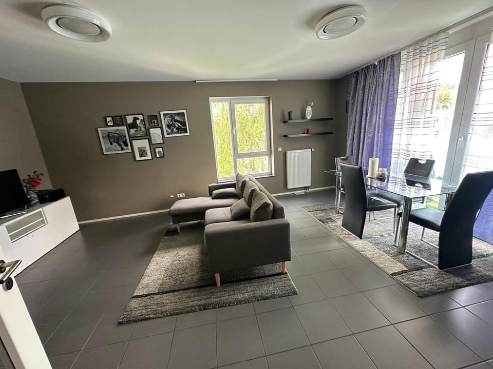 Comfortable room in an apartment Vacation rental in Luxembourg District, Luxembourg