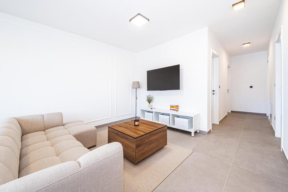 TV and multimedia, Living room, Seating area, Evening entertainment, On site