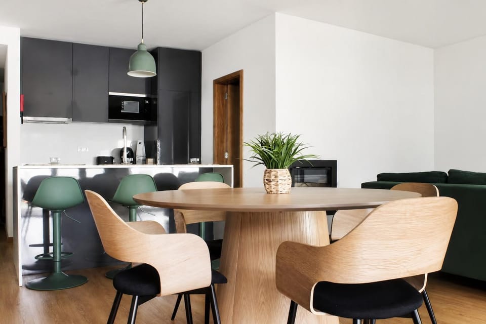 fireplace, kitchen
