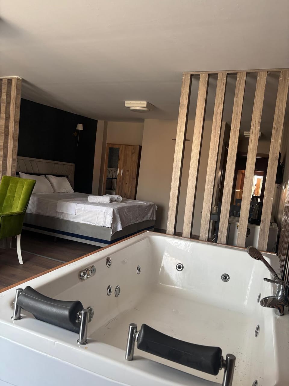 DUUM suite Vacation rental in Izmir