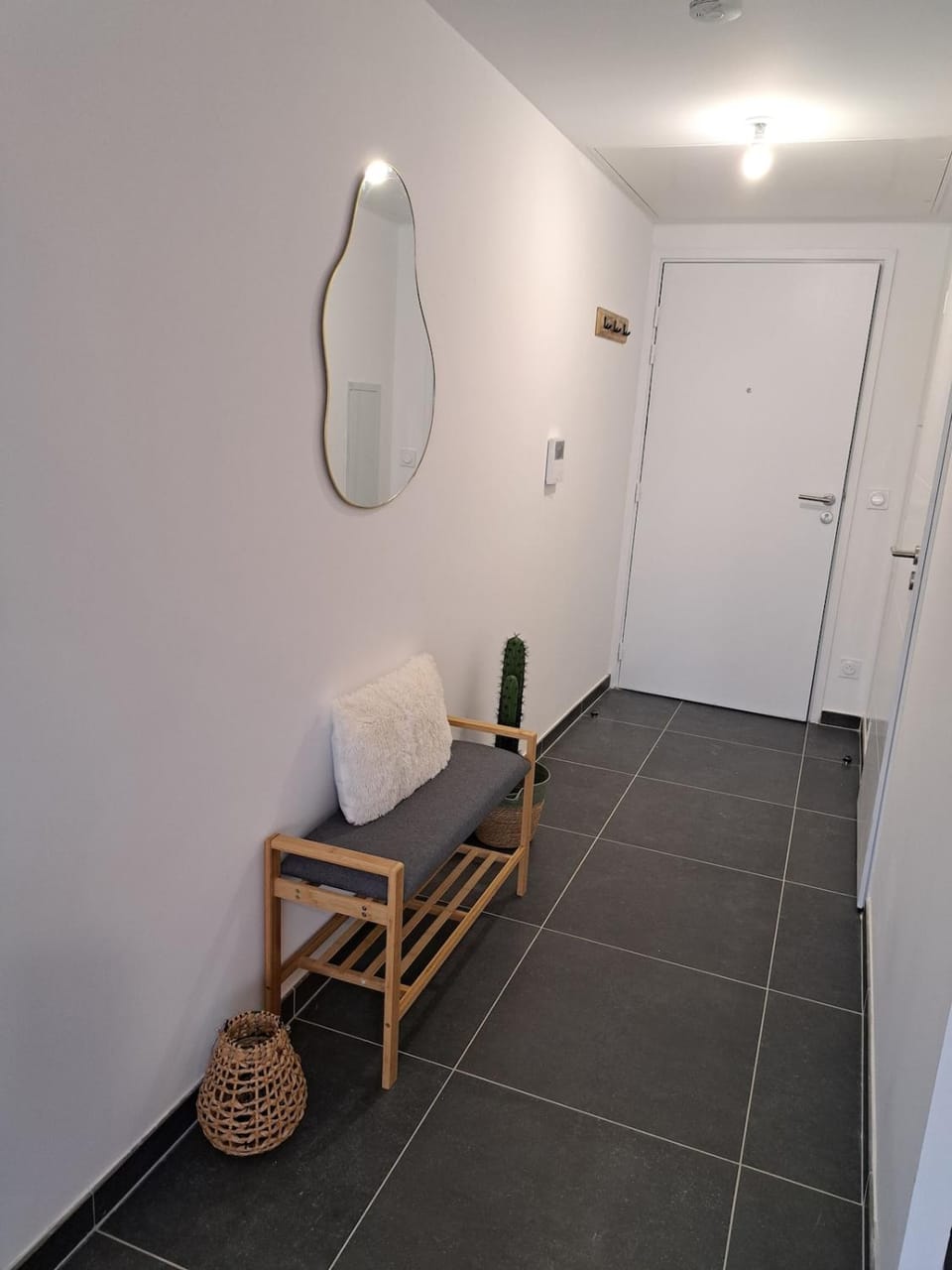 cozy studio, pool and beach Apartment in Villeneuve-Loubet