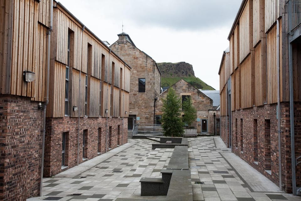 Property building, Day, Area and facilities