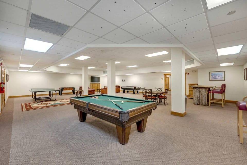 Walk to Main Street Hot Tub Gym and Game Room House in Breckenridge