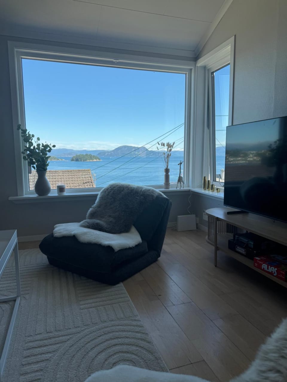 Koselig leilighet med utsikt, gåavstand fra sentrum Apartment in Rogaland