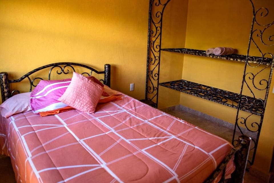Escápate a una quinta con alberca, asador y diversión en familia House in State of Morelos