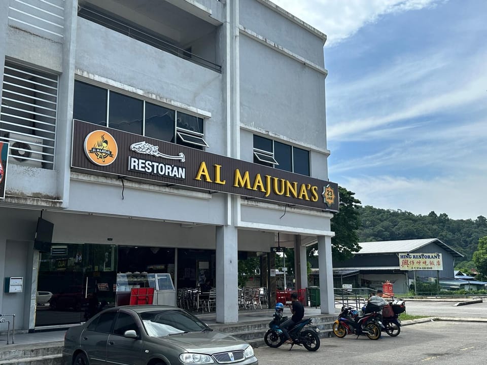 Restaurant/places to eat, Restaurant/places to eat