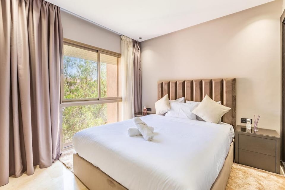 Spacious luxury 3BR by the pool Apartment in Marrakesh
