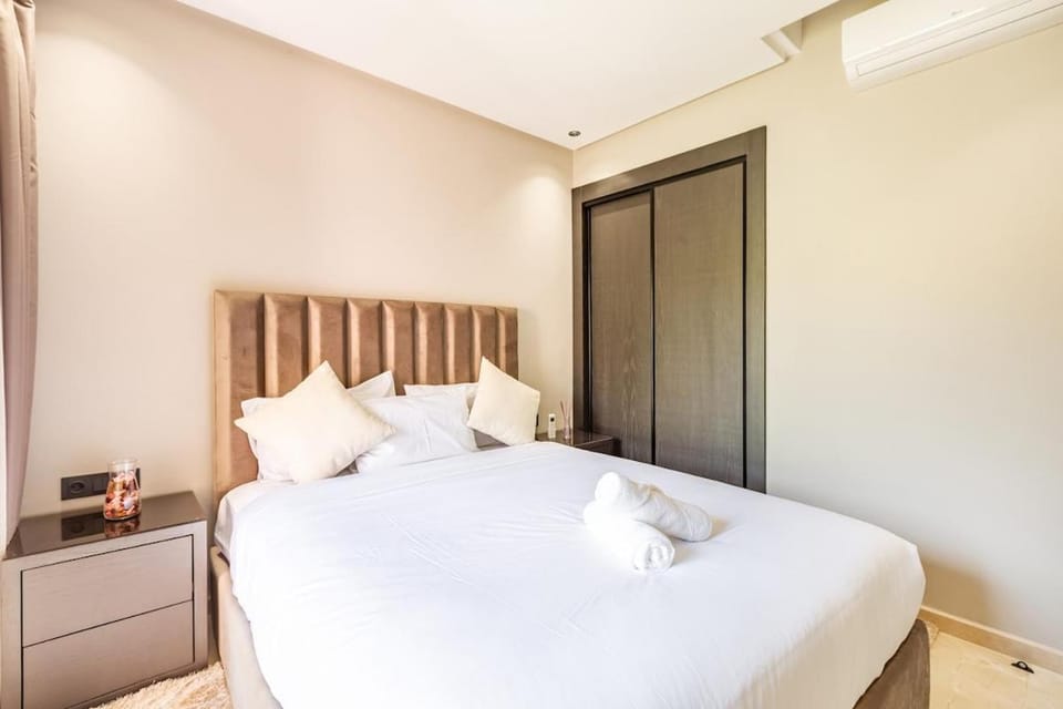 Spacious luxury 3BR by the pool Apartment in Marrakesh