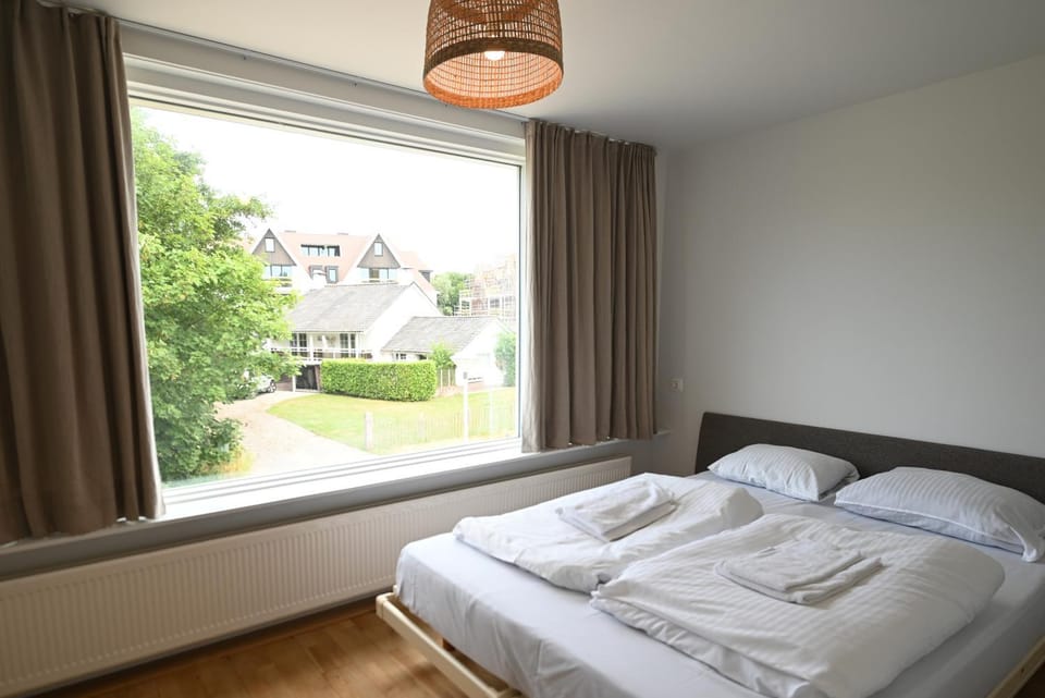 Villa Mer, Ziltwater - Large luxury family holiday home near the beach House in Zeeland, Netherlands