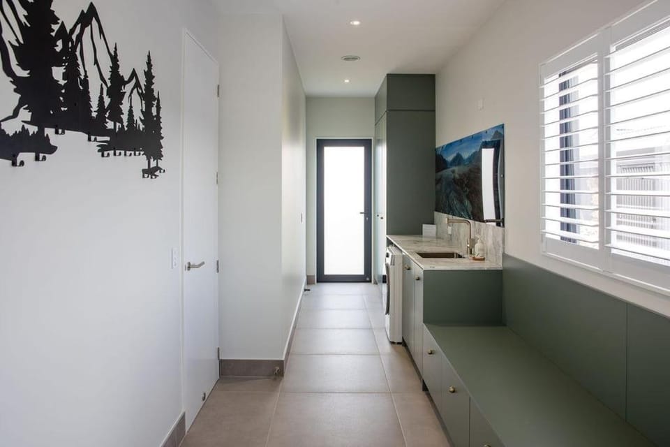 storage, laundry, washing machine, dryer