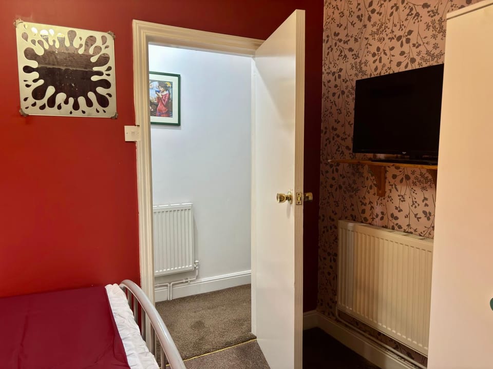 Room at Sandon road Apartment in Birmingham