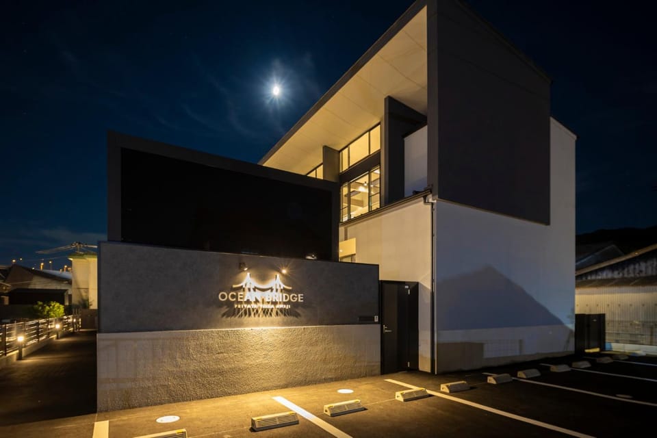 Property building, Night