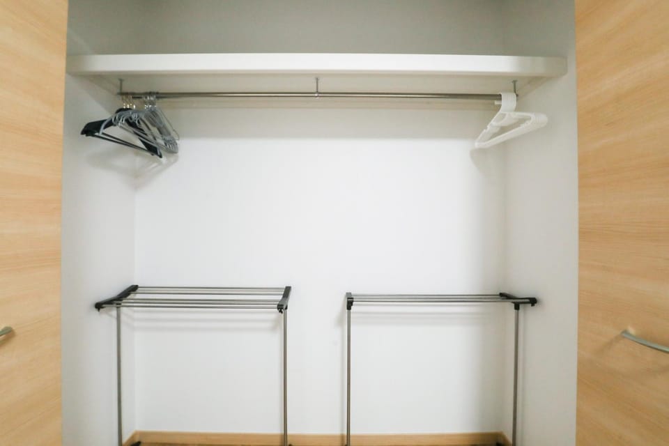 Bedroom, wardrobe
