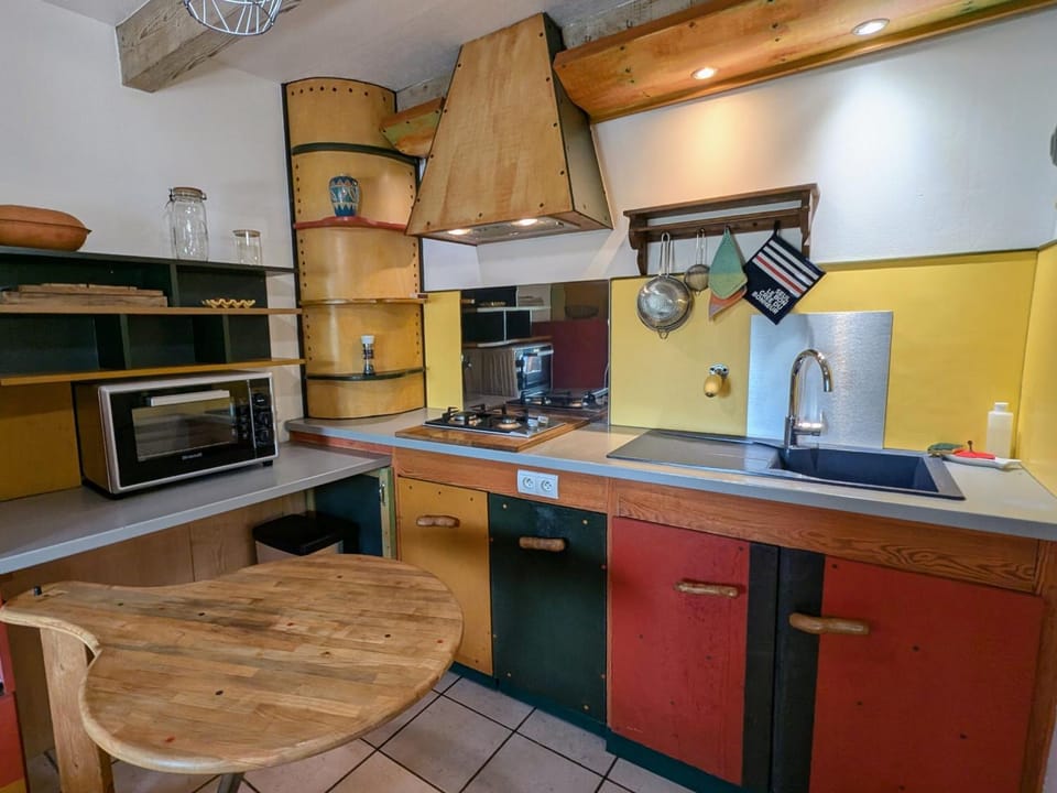 Gîte entre ville et campagne, Wi-Fi gratuit, sur circuit des peintres Country House in Bourgogne-Franche-Comté
