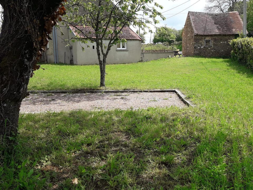 Maison Indépendante avec Jardin Sud Berry - FR-1-591-751 House in Centre-Val de Loire