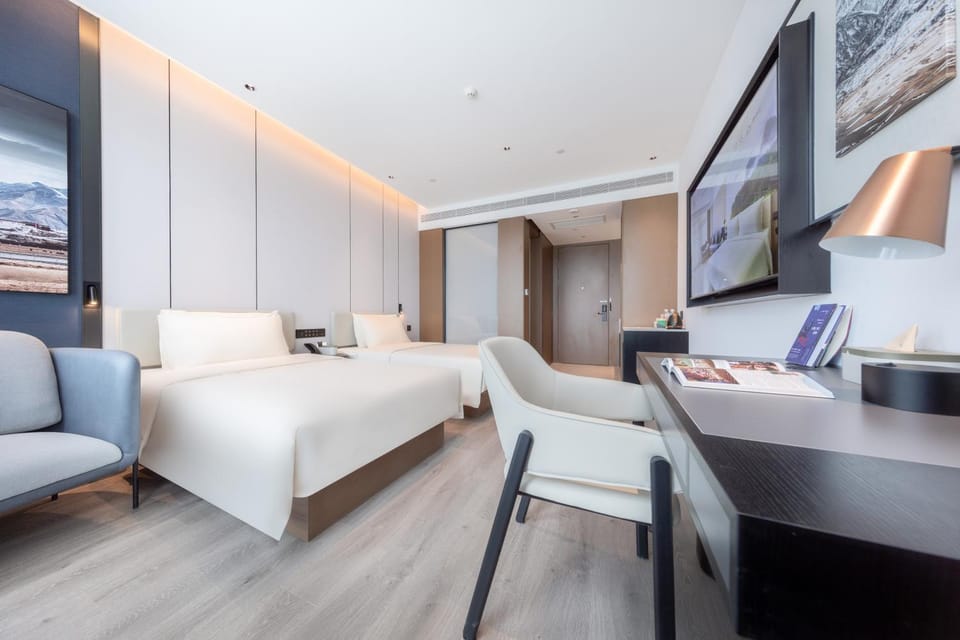 Atour Hotel Jinan Tangye Century Avenue Hotel in Shandong
