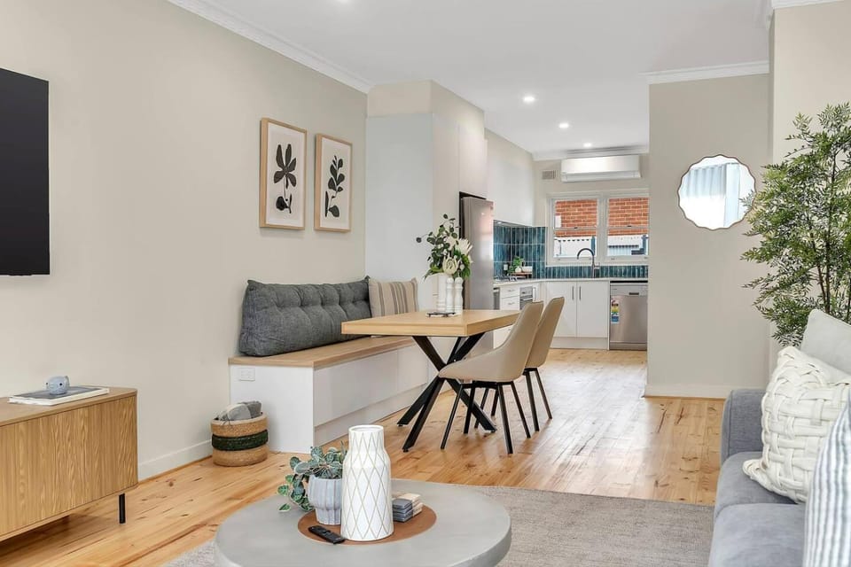 Other, Dining area
