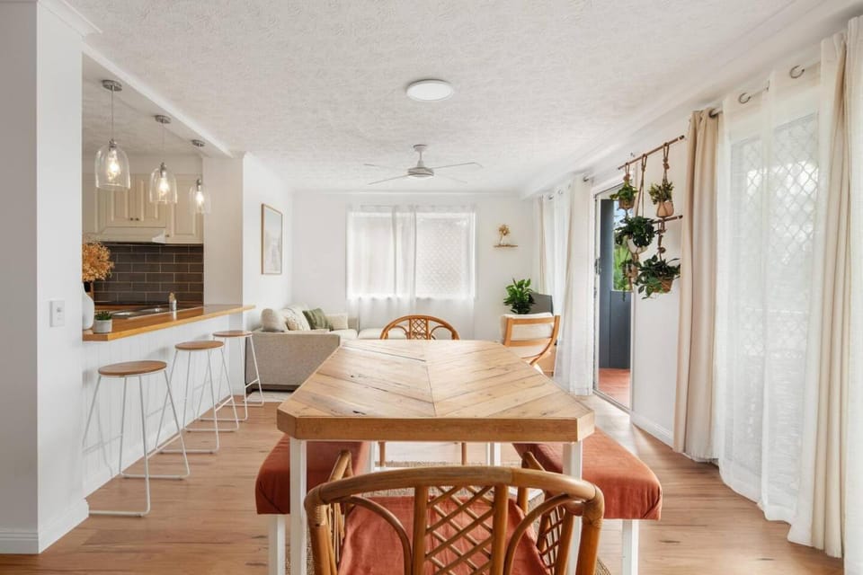 Other, Dining area