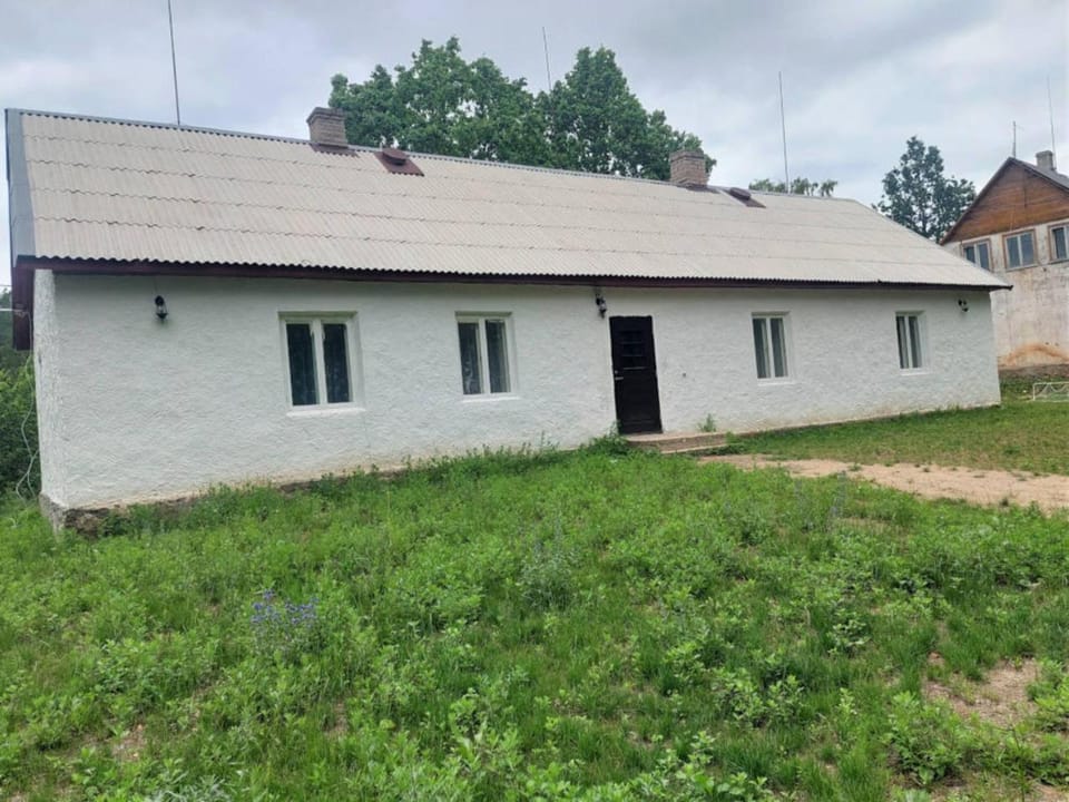 Paganamaa puhkemaja ja peosaal House in Estonia