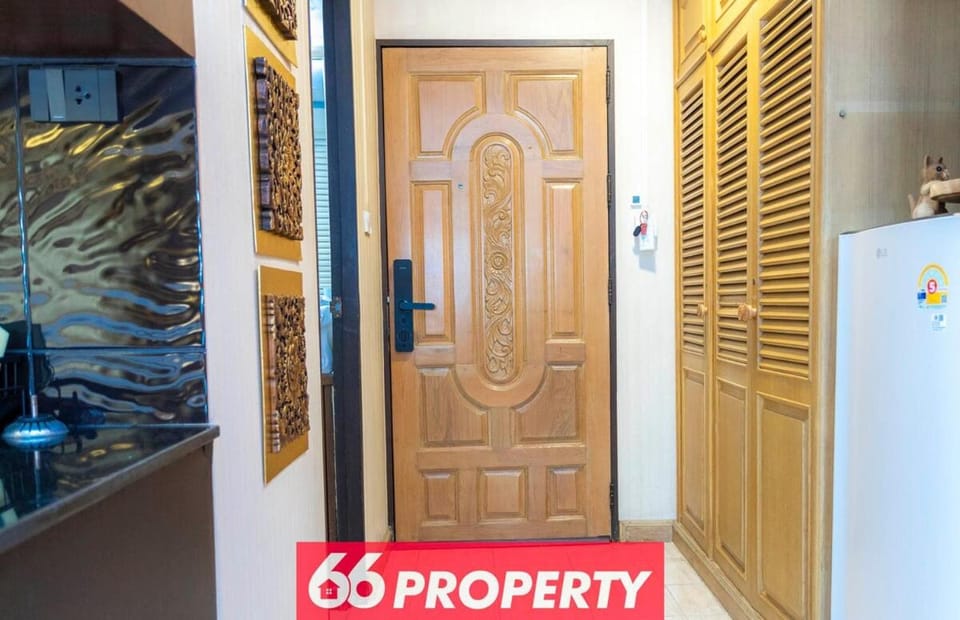 Lanna Art Studio in Nimman Mountain View & WiFi Apartment in Chiang Mai