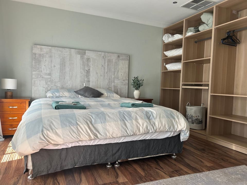 Hove Smart Stay, ground floor 2 bed private granny flat apartment, South Australia Apartment in Adelaide