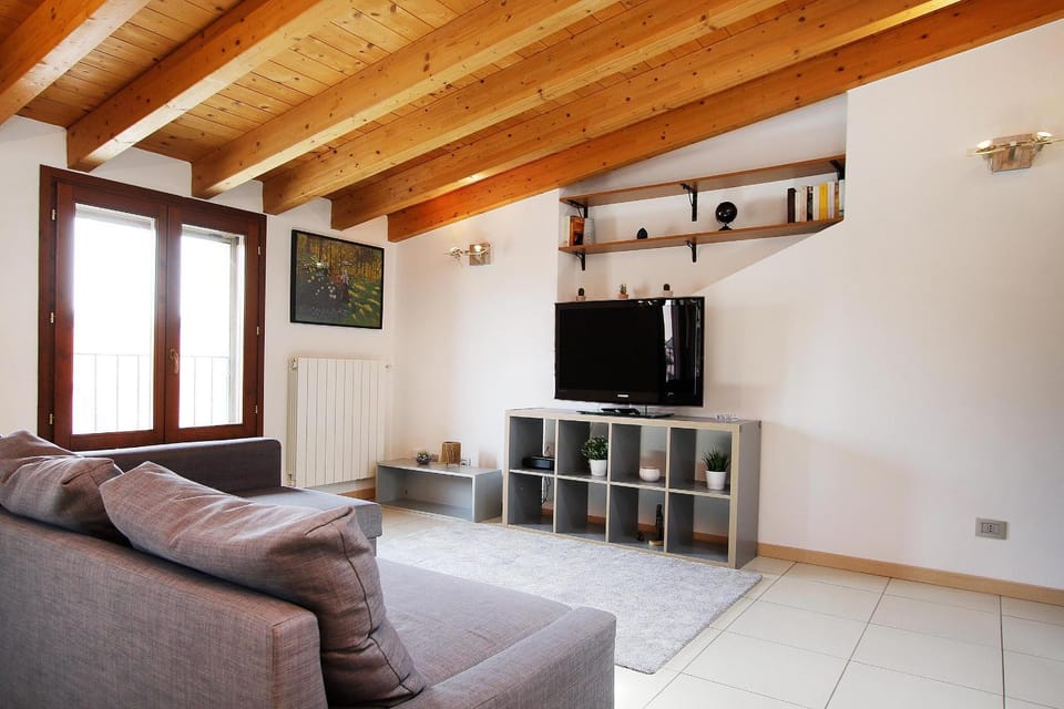 WIRO-VIGNOLA-5 - Elegante bilocale nel cuore di PORTA ROMANA Apartment in Milan
