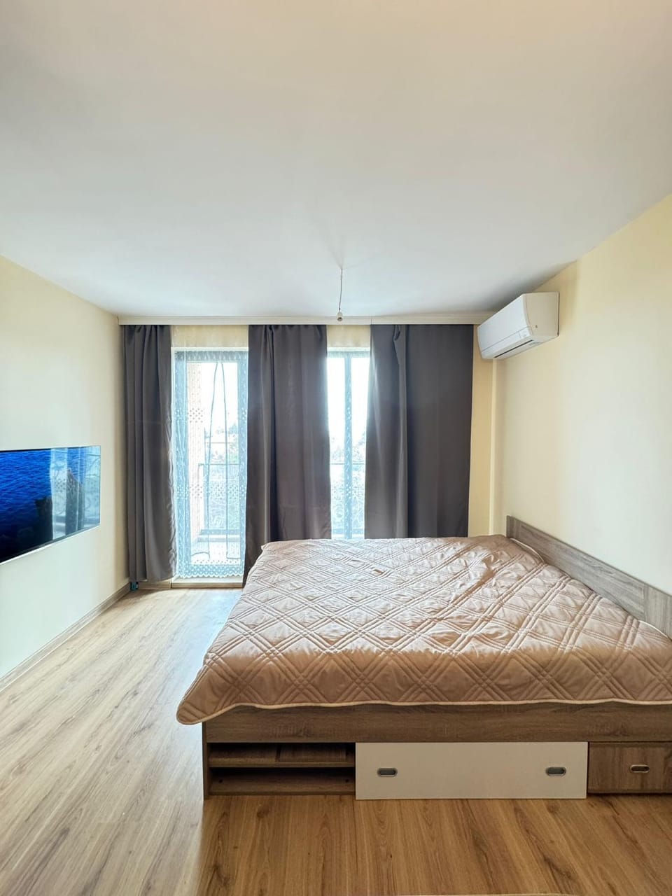 Studio apartment and Parking space Apartment in Varna