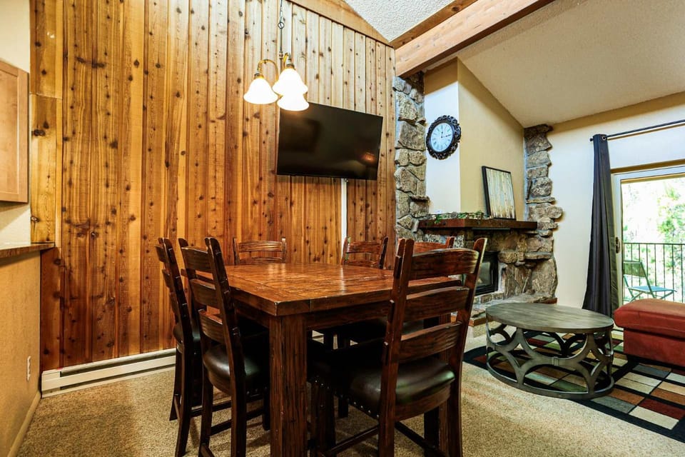 Whisk Away to Winter Park 2 BDR 5 Min from Skiing House in Fraser