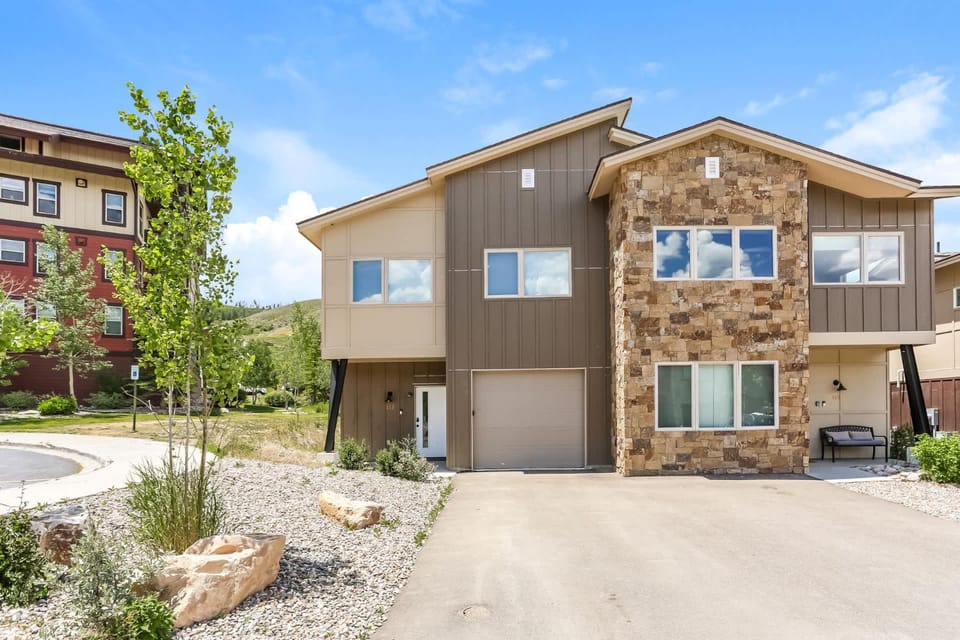 Granby Colorful Adventures - Breathtaking Views House in Granby