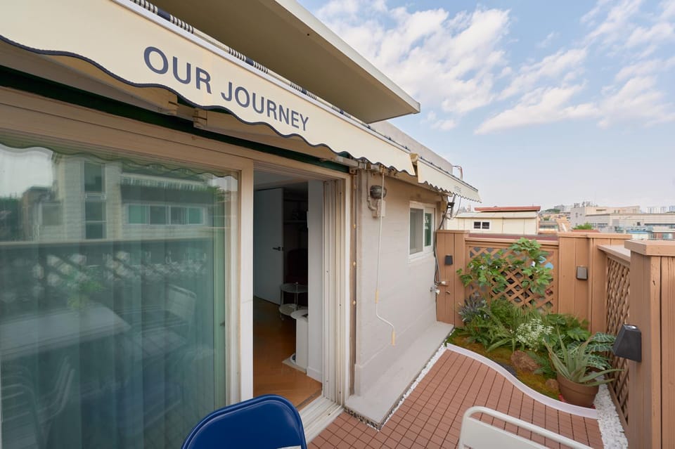 Balcony/Terrace, Balcony/Terrace