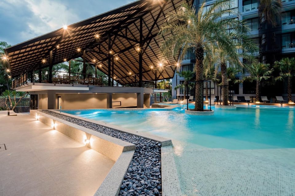 Swimming pool, Swimming pool, sunbed