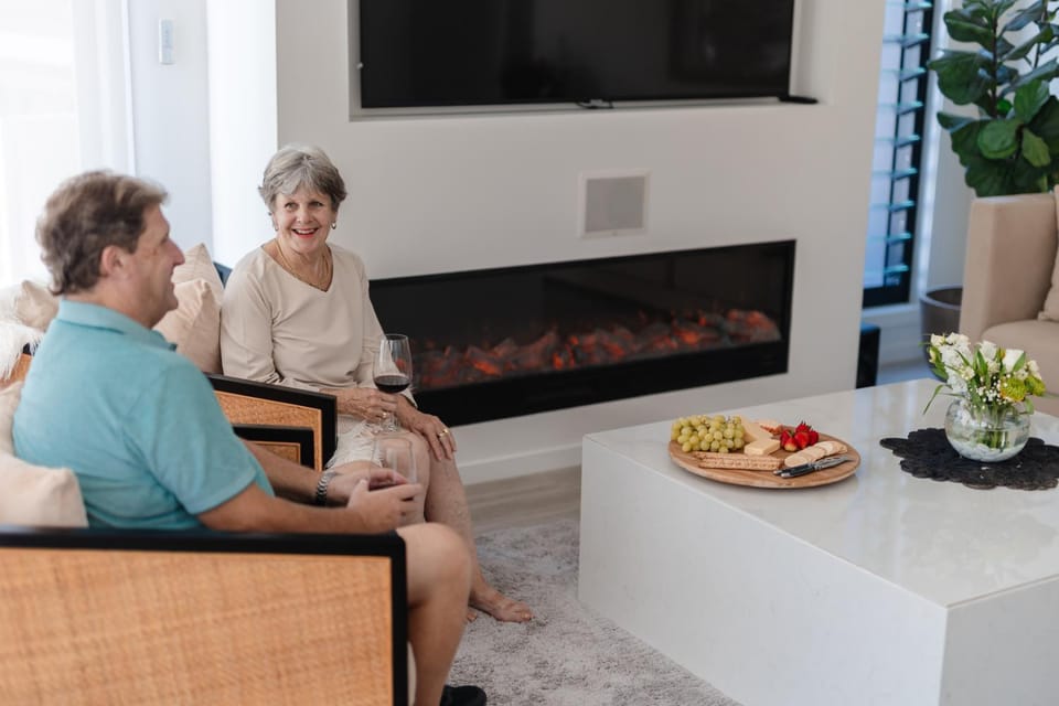 Luxury Couples Escape - Vue One House in Corlette