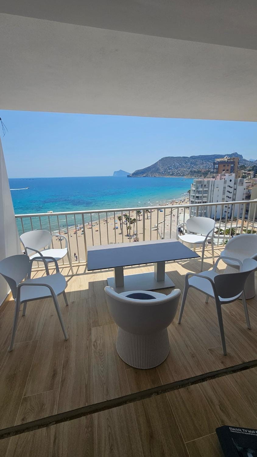 Patio, Day, Natural landscape, View (from property/room), Dining area, Sea view