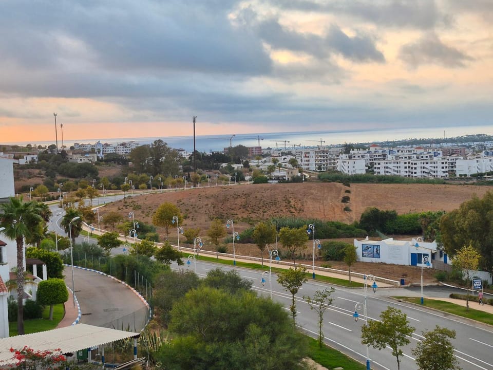 Cabo dream 75 piscine et wifi Apartment in Tangier-Tétouan-Al Hoceima