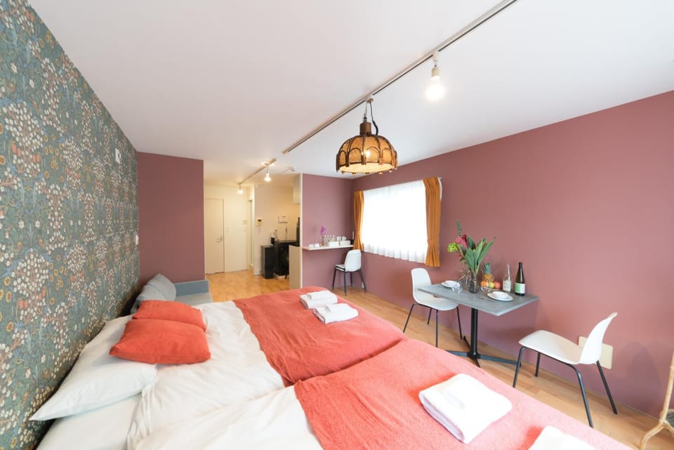 ORIENS SHIBUYA Stylish Apt - Steps to Scramble crossing - Foodie hub Ebisu & Daikanyama Apartment in Shibuya