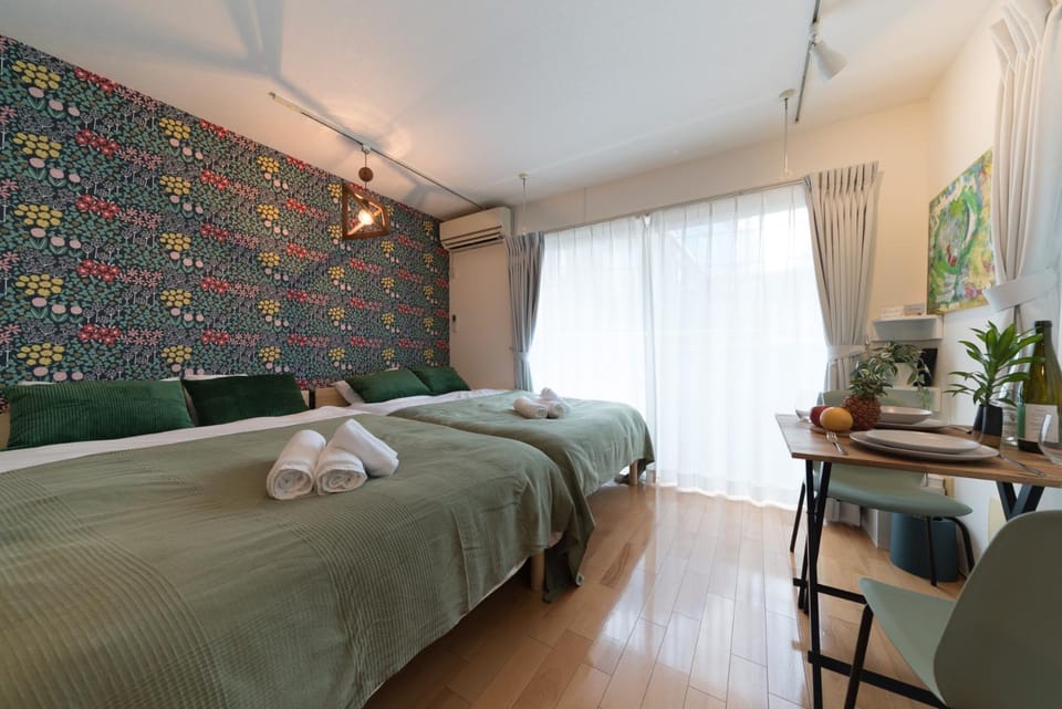 Bed, Photo of the whole room, Bedroom