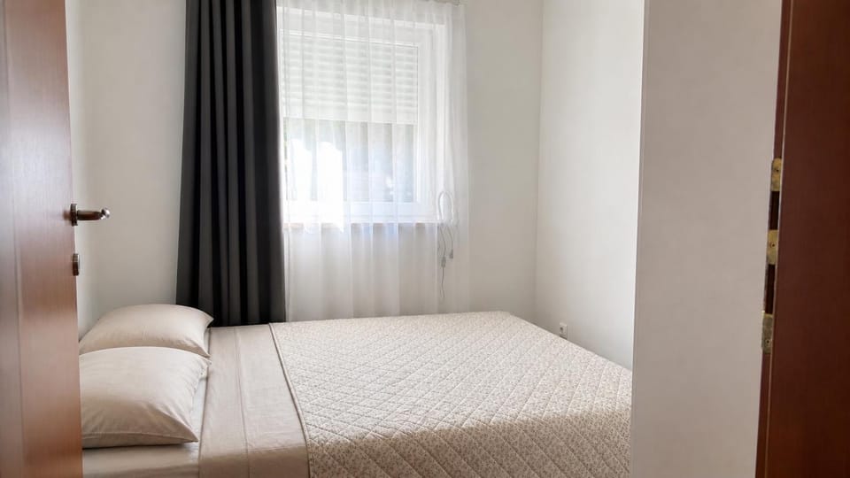 Apartment Martin Makarska, close to the beach Apartment in Makarska