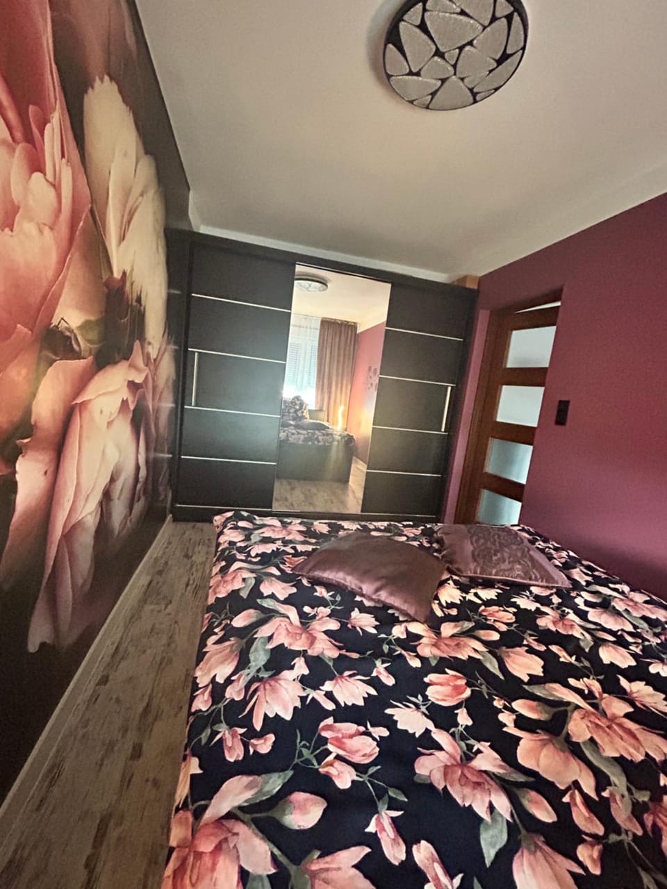 Seating area, Bedroom