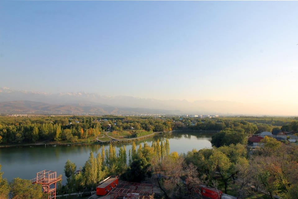 Day, Lake view