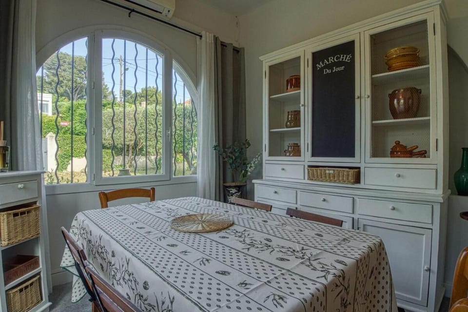 La Bastidette Carryenne House in Provence-Alpes-Côte d'Azur