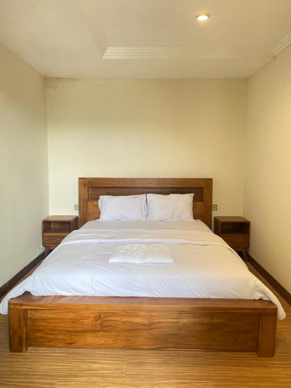 Bedugul Lake View Inn Villa in Bali
