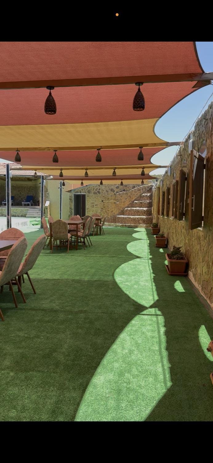 شاليهات تلال اشتفينا Farm Stay in Africa