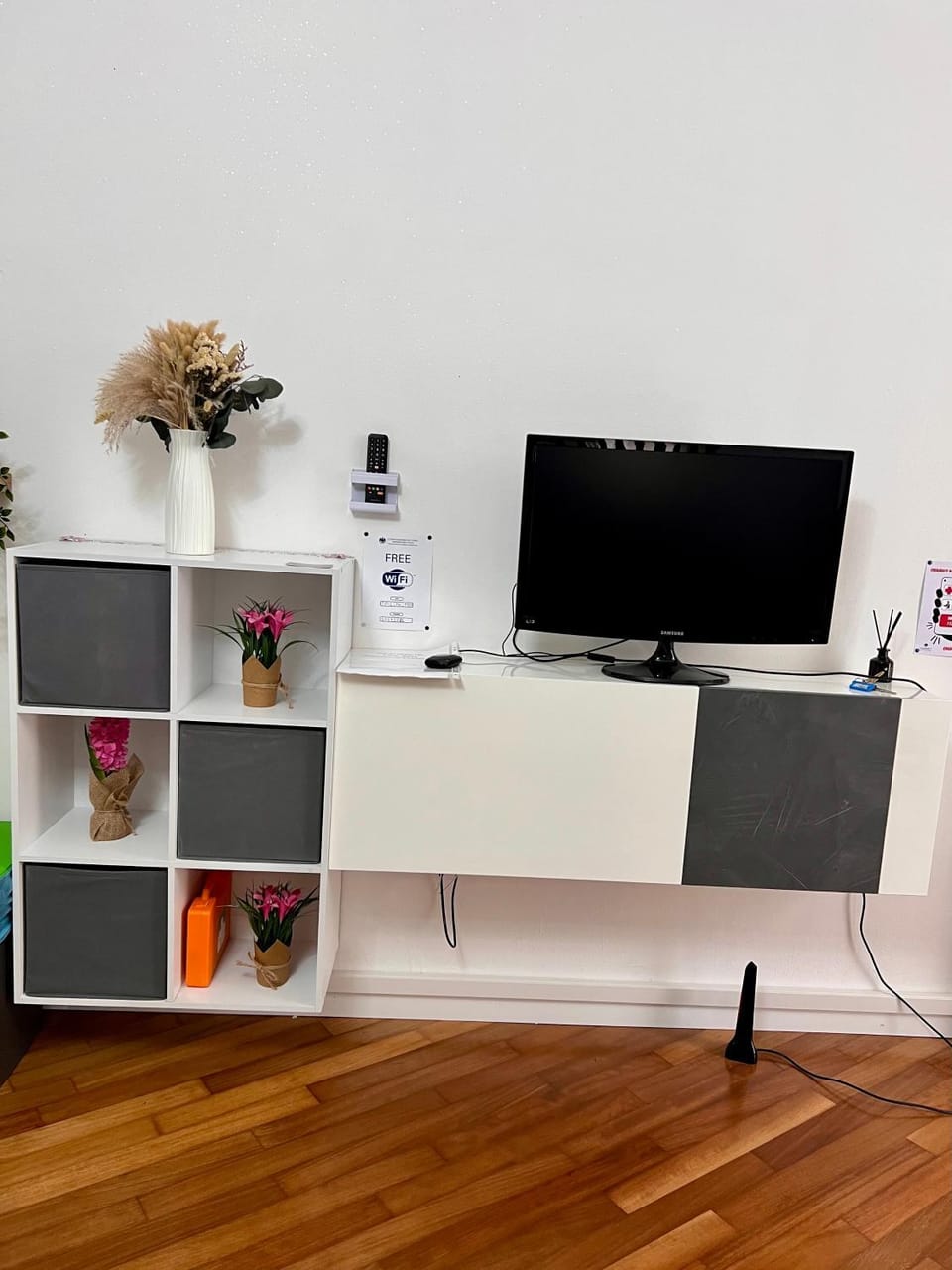 Naisa Home Apartment in Como