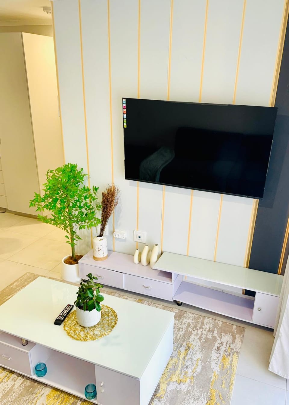 Enzo Stays - Sarona City Apartment in Africa