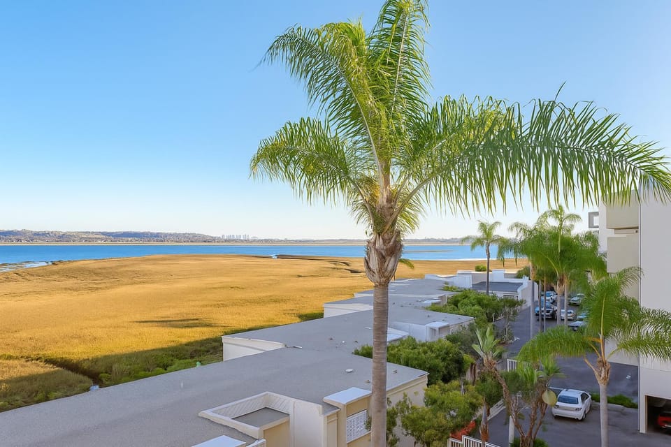 Day, Natural landscape, View (from property/room), Balcony/Terrace, Beach, Sea view