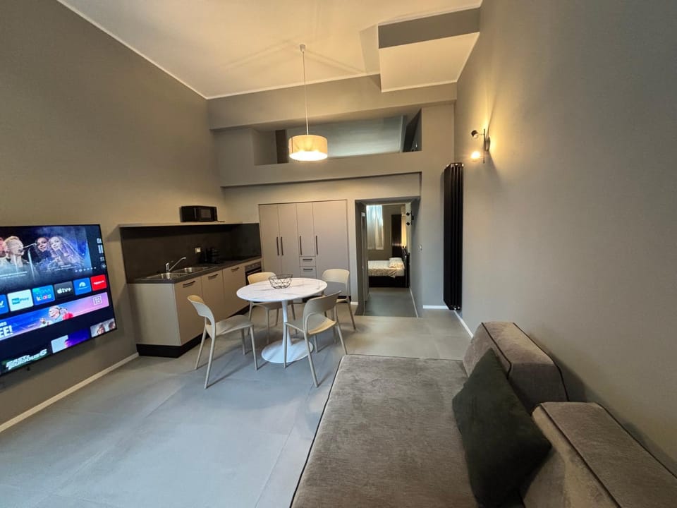 HOZYHOME Design Loft in Via Cermenate Apartment in Milan