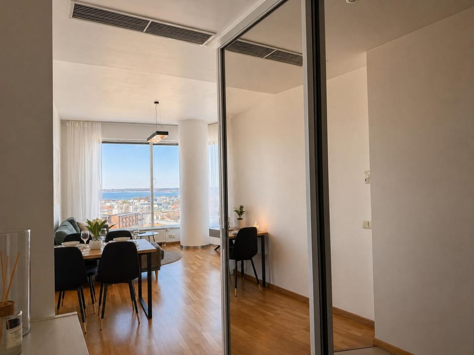 Panoramic Sea View - 12th floor Apartment in Tallinn