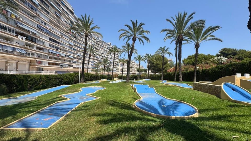 Garden, Minigolf, Garden view