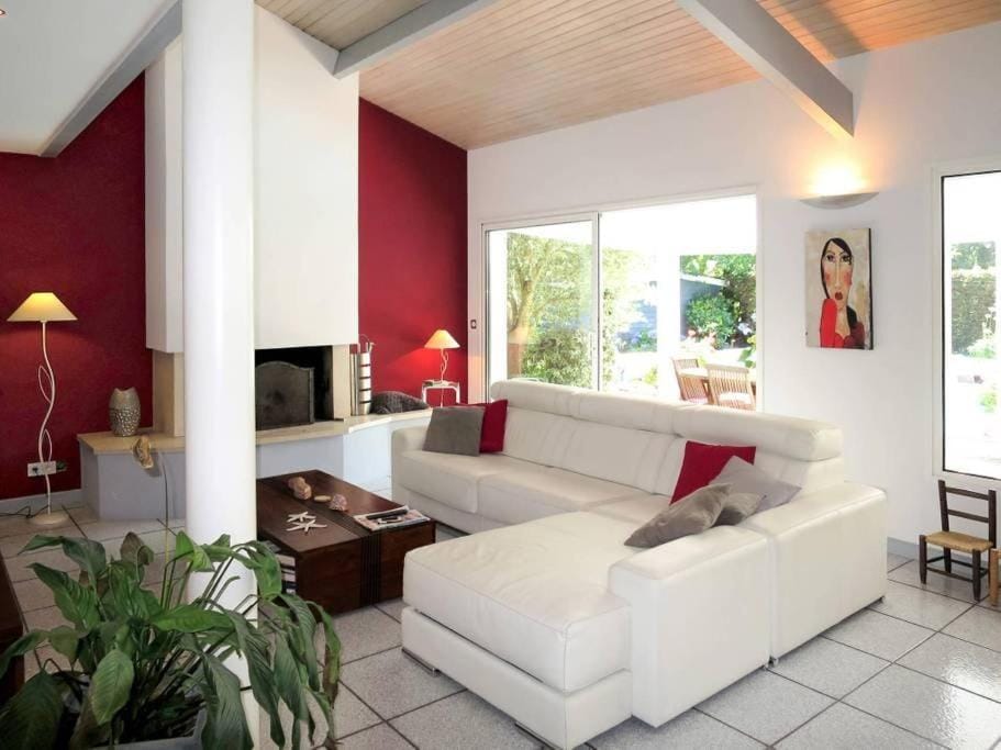 Villa Katy avec piscine, meublé de tourisme 3 étoiles Villa in Andernos-les-Bains